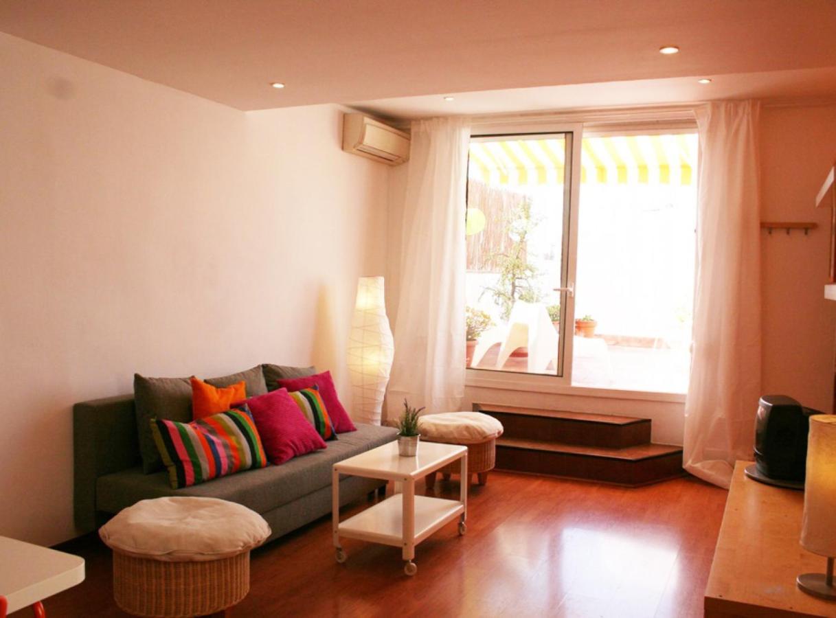Lovely Apartment With A Terrace 巴塞罗那 客房 照片