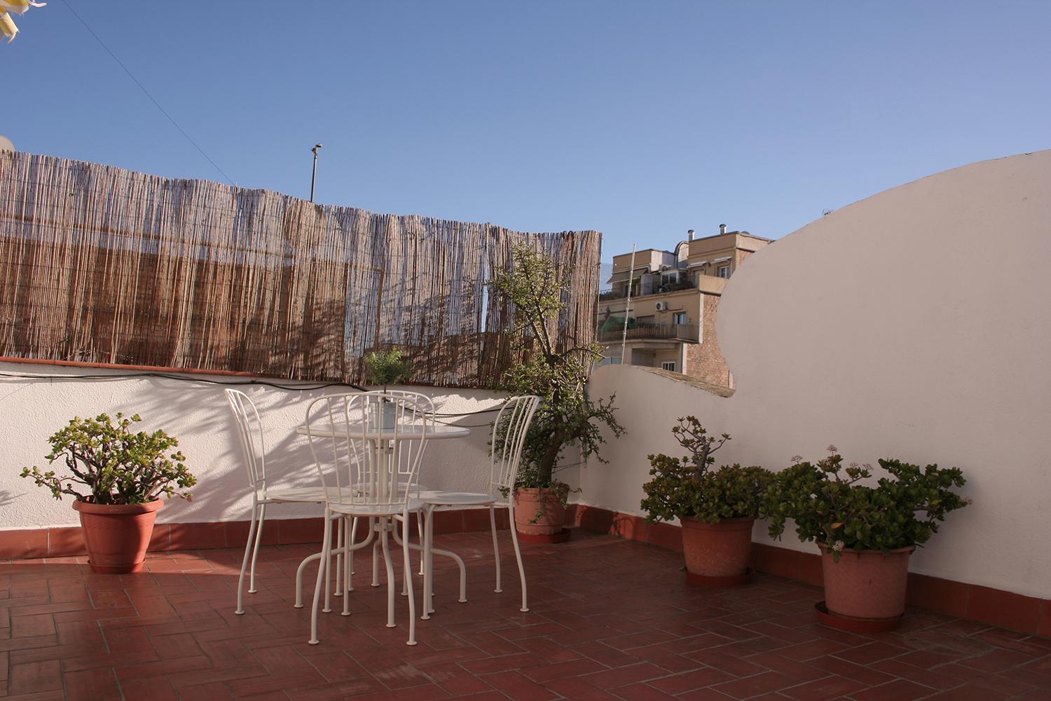Lovely Apartment With A Terrace 巴塞罗那 外观 照片