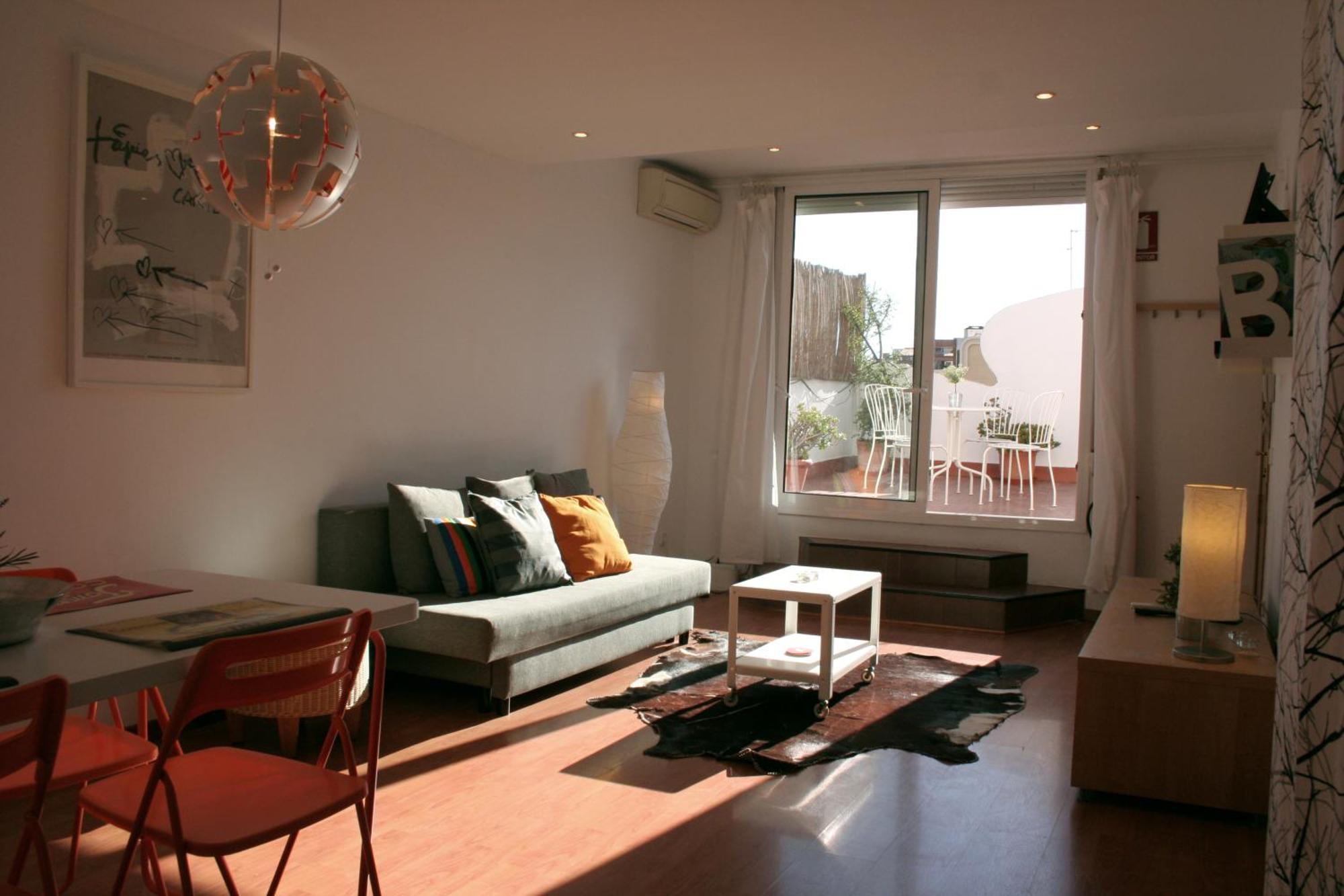 Lovely Apartment With A Terrace 巴塞罗那 外观 照片